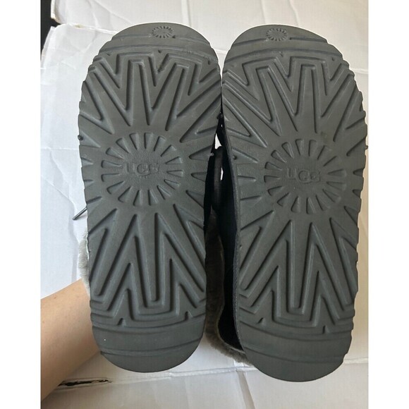 UGG Diara Black Suede Lace-Up Boots size 8 - Picture 10 of 11